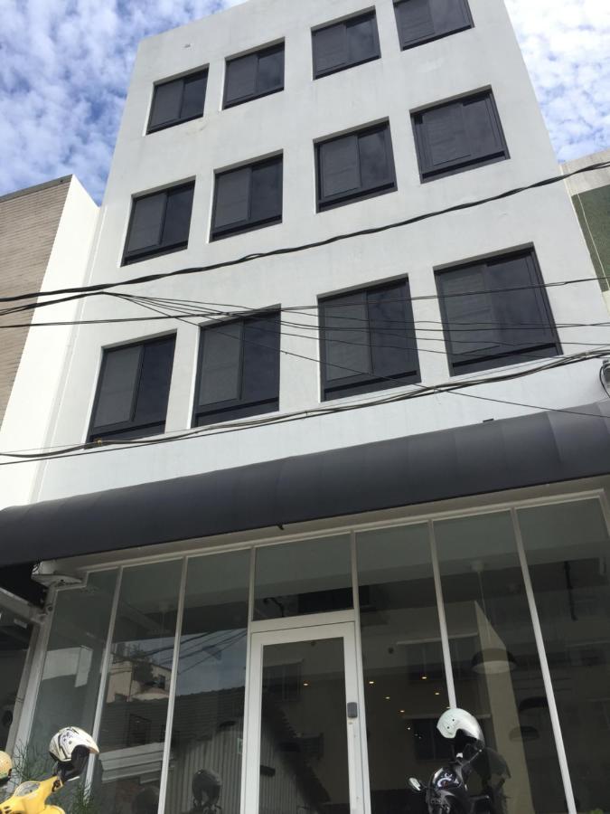 良文旅 Ryou Hotel Tainan Extérieur photo