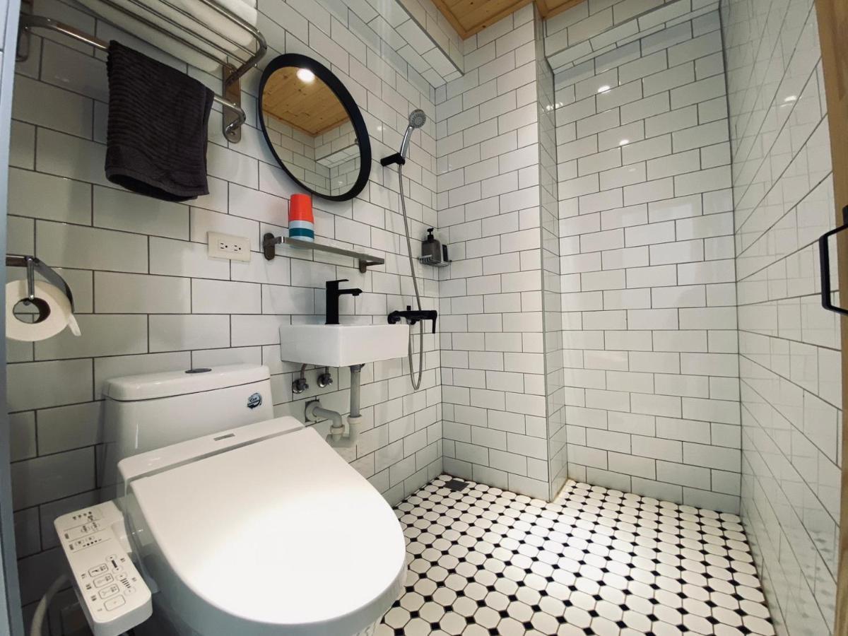 良文旅 Ryou Hotel Tainan Extérieur photo