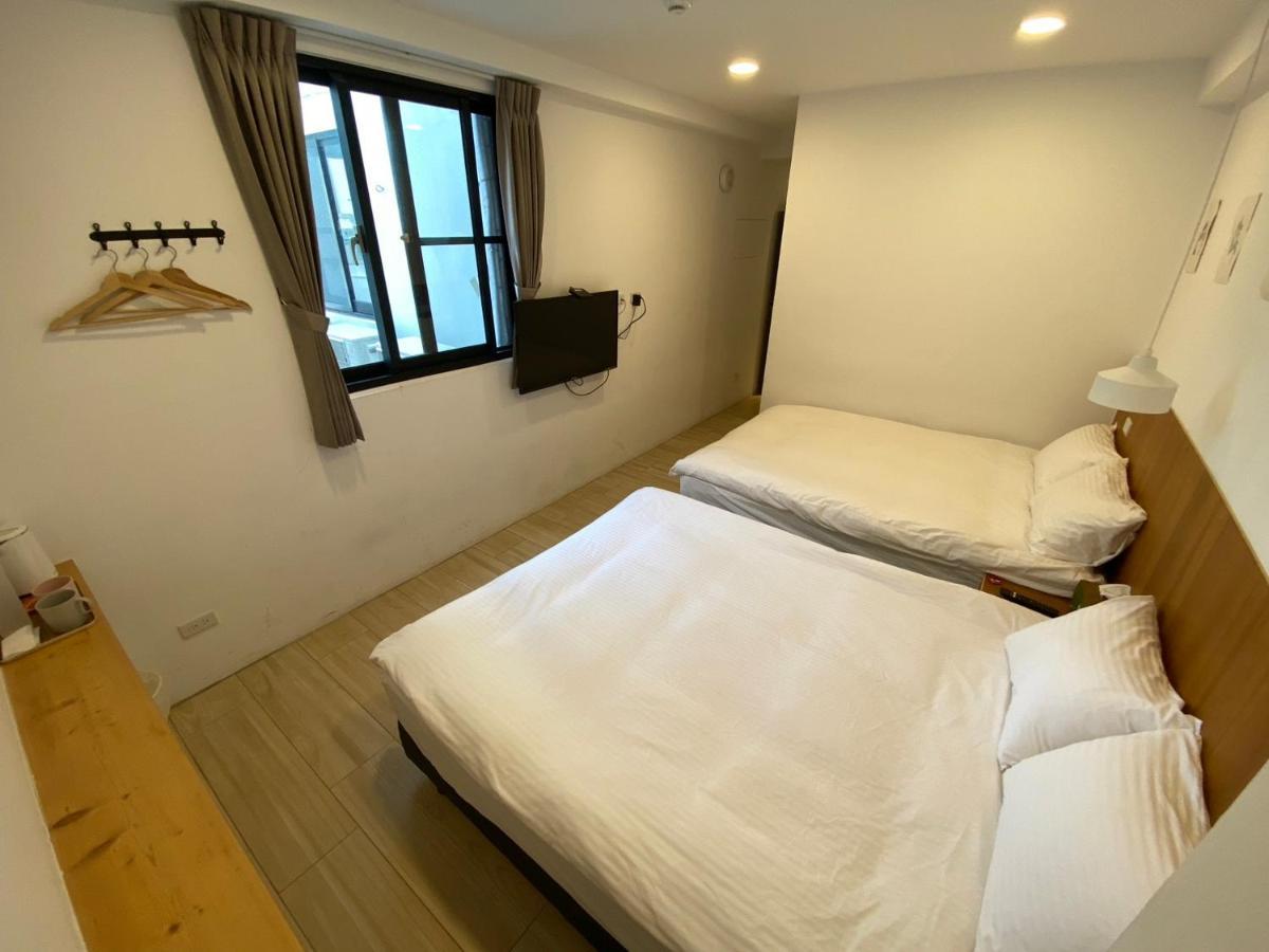 良文旅 Ryou Hotel Tainan Extérieur photo