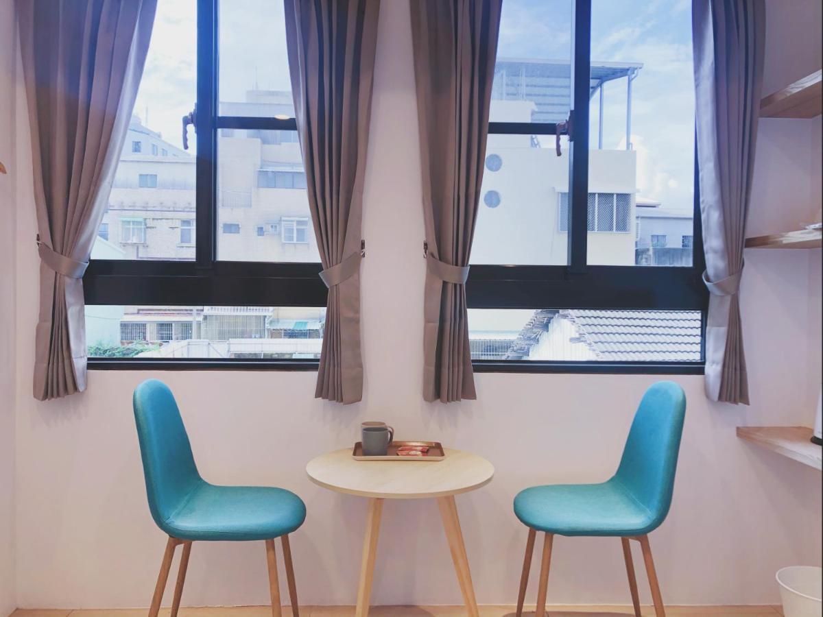 良文旅 Ryou Hotel Tainan Extérieur photo