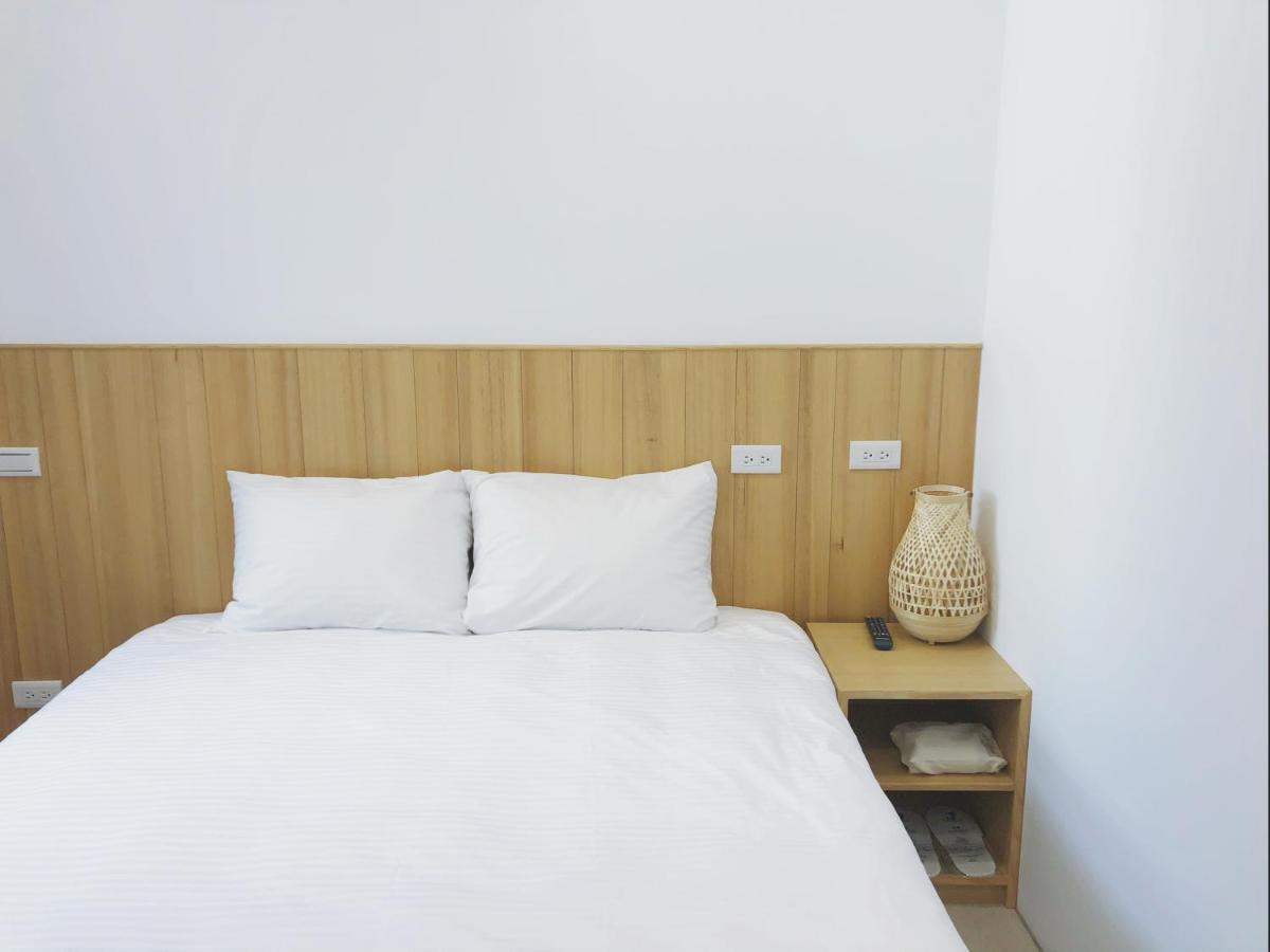 良文旅 Ryou Hotel Tainan Extérieur photo