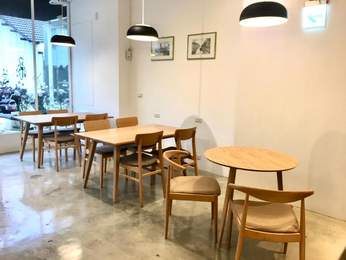 良文旅 Ryou Hotel Tainan Extérieur photo